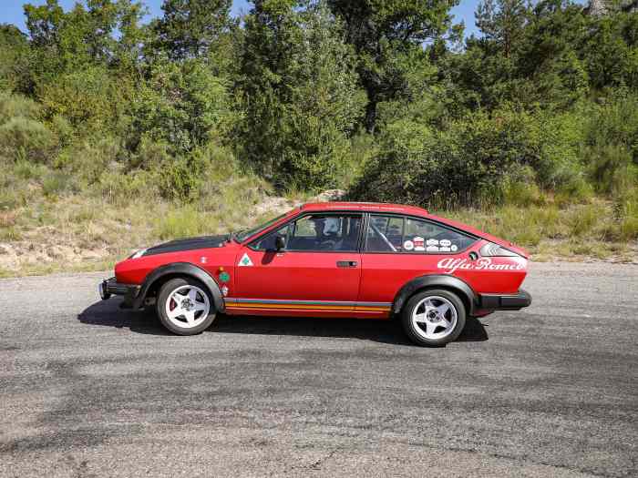 alfa romeo gtv 4 replique gr4 5