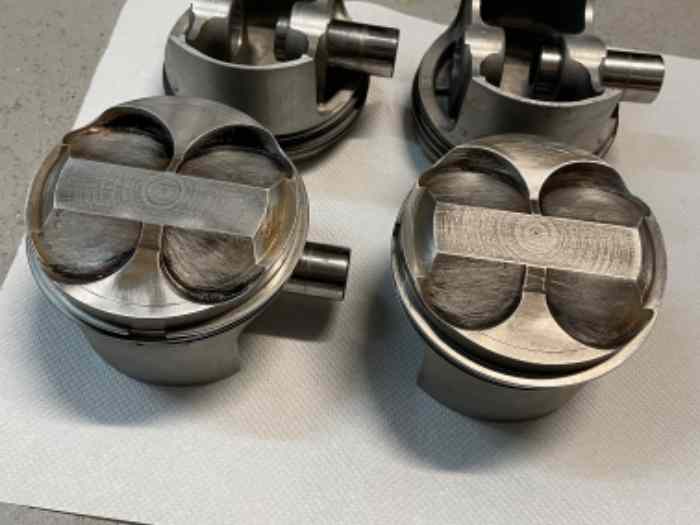 Pistons forgés XU10J4RS 2
