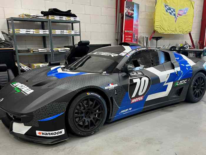 LIGIER JS2R