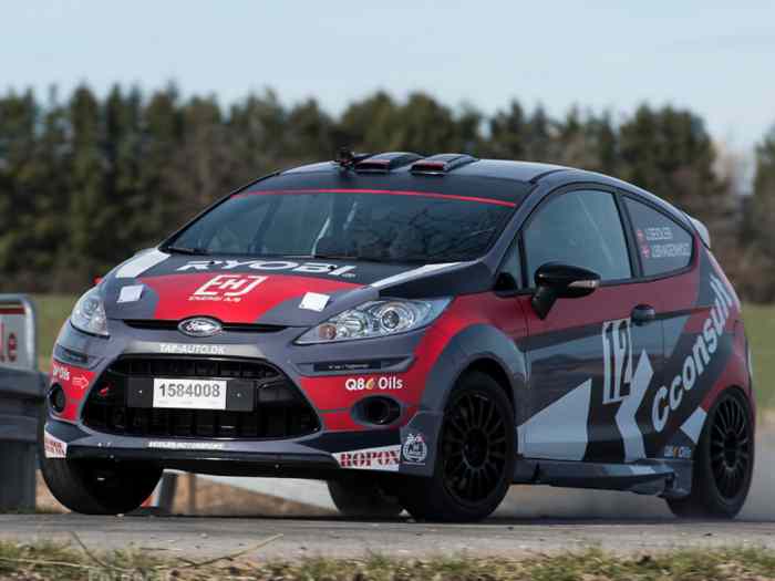 Ford Fiesta R2J 5