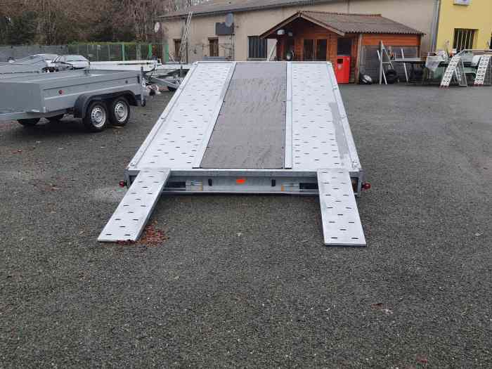 NEUF remorque porte voiture 4mx2.20 ut...