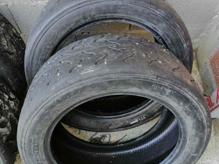 lot de 12 pneus 16 hankook/michelin pièces et voitures de course à vendre, de rallye et de
