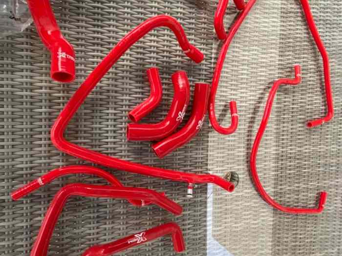 Kit Tuyaux Silicone Refroidissement Nissan 350Z / Infiniti G35 – Rouge, 4 Plis, -60 à 220°C, Sans Pinces