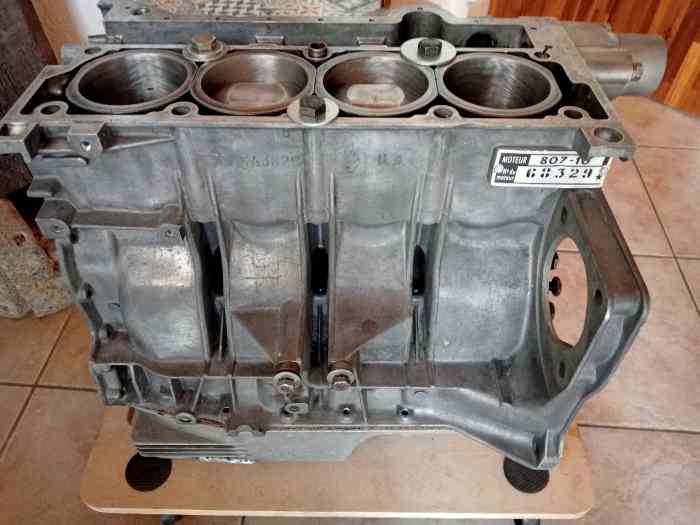 bas moteur pour a310 r17 gordini r12 gordini bloc 807-10 2