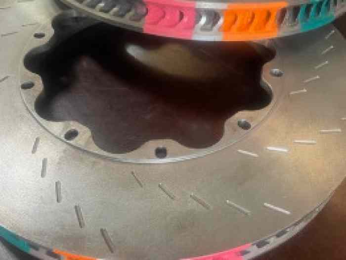 Jeu de disques Brembo 355x32 S2000