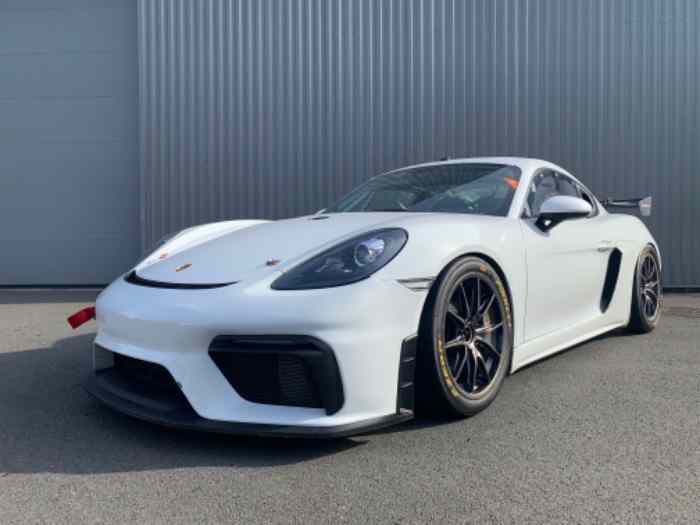 Vends Porsche Cayman 718 GT4 0