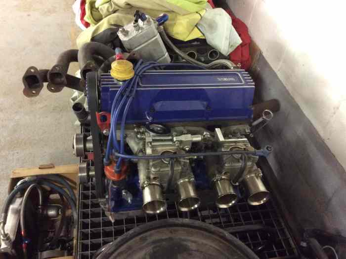 Moteur Ford escort 8 soupapes 2400cc 1