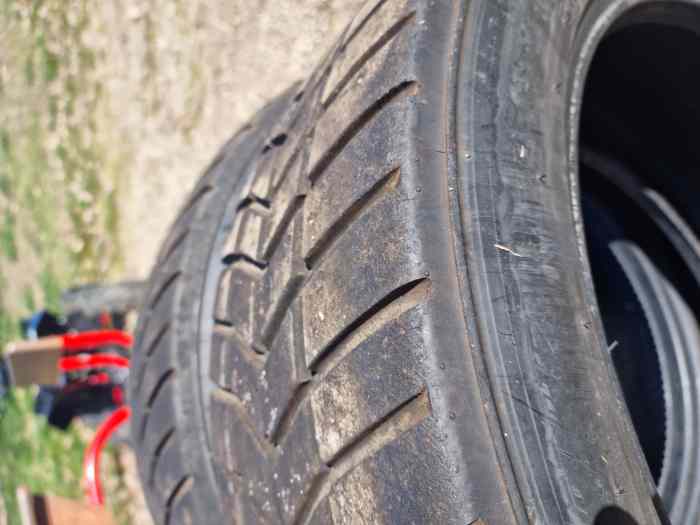 Pneus pluie Hankook 180/60/16 2