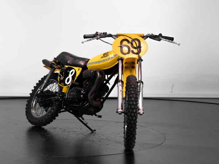 YAMAHA YZ 80 CROSS 1978 2