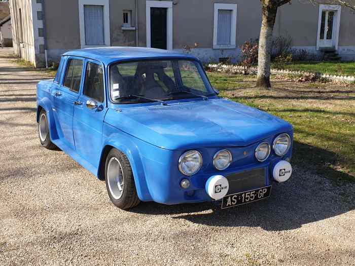 Renault 8s