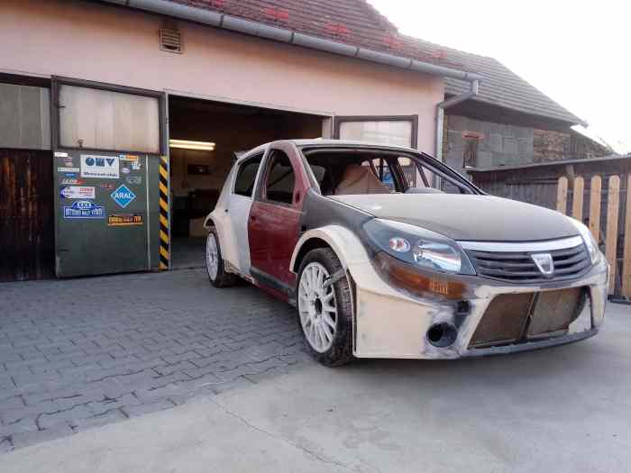 Dacia Sandero S2000 1