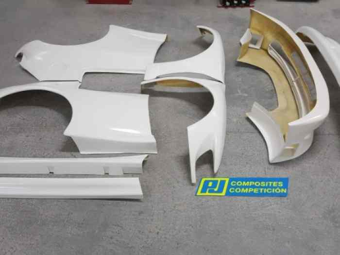 KIT CARROCERIA PEUGEOT 306 MAXI 5