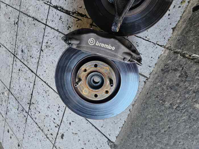 Freins c2r2 max 302mm peugeot