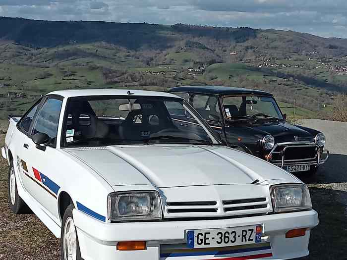 OPEL MANTA 0