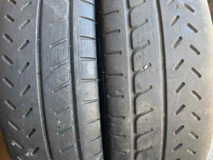 LOT MICHELIN 19/63-17 0