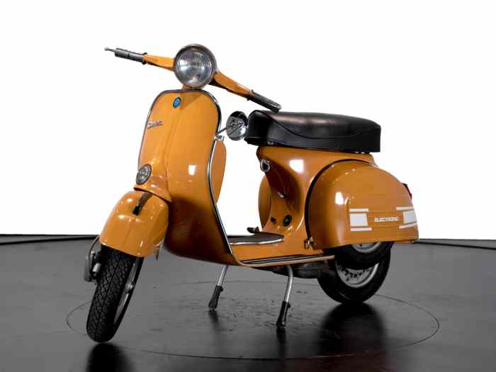 PIAGGIO VESPA RALLY 200 1973 2