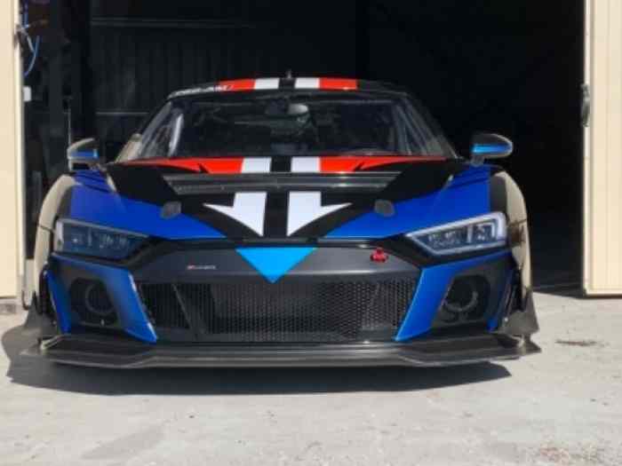 Audi R8 LMS GT4 0