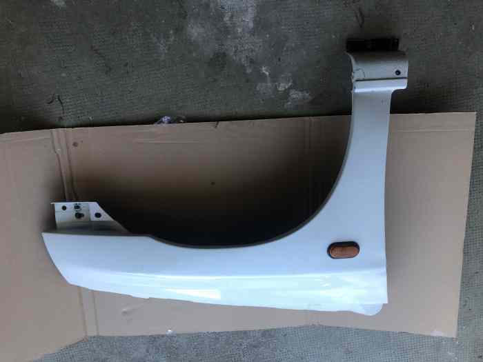 VENDU Lot indissociable pieces Renault...
