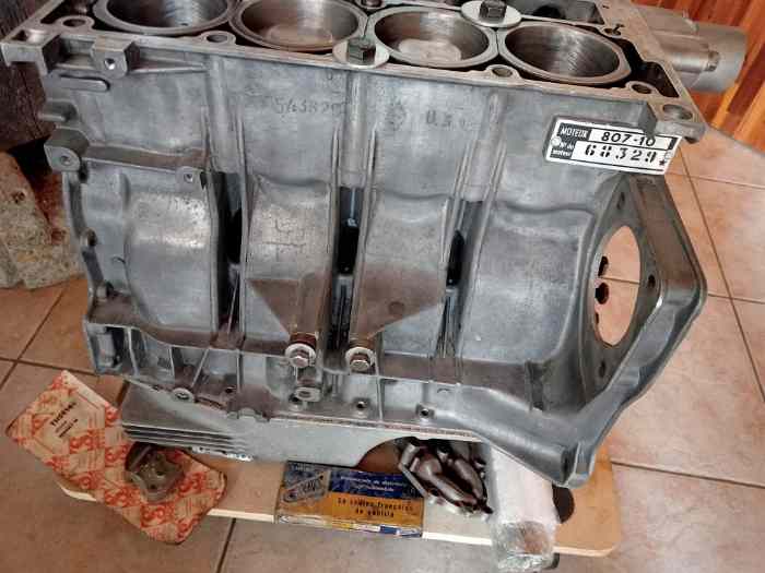 bas moteur pour a310 r17 gordini r12 gordini bloc 807-10 0