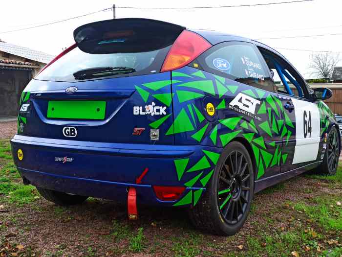 Ford Focus st170 1