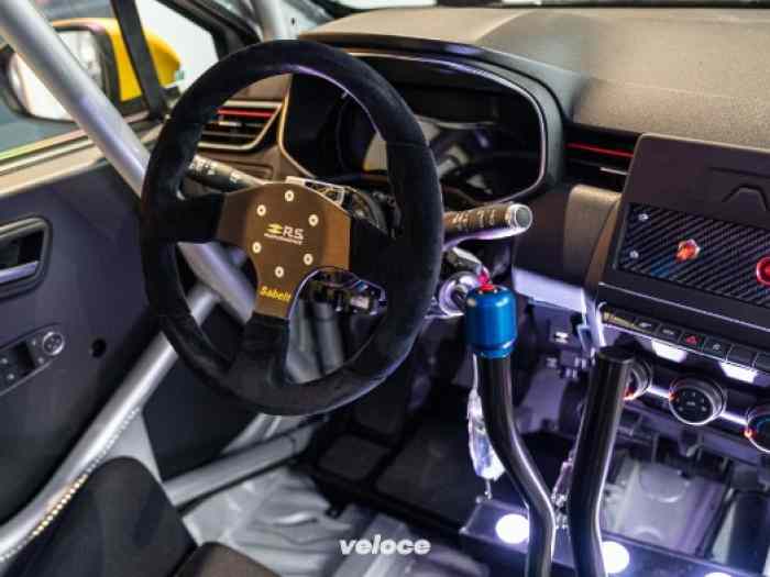 Location Clio Rally5 1