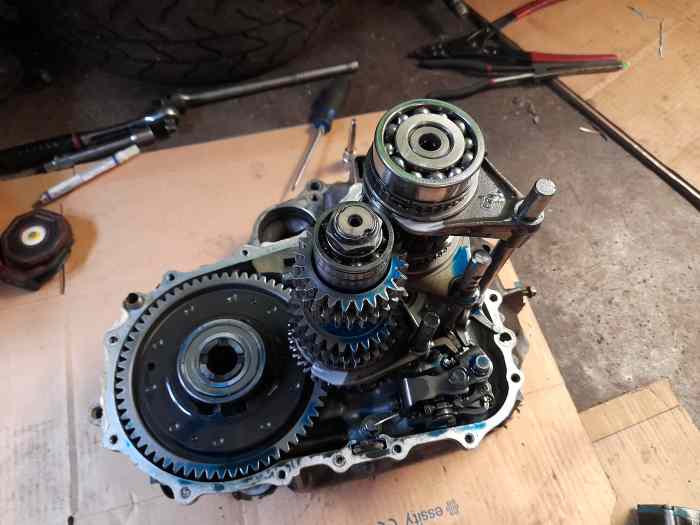 VENDS BOITE MARREL et PELIN pour HONDA CIVIC 2