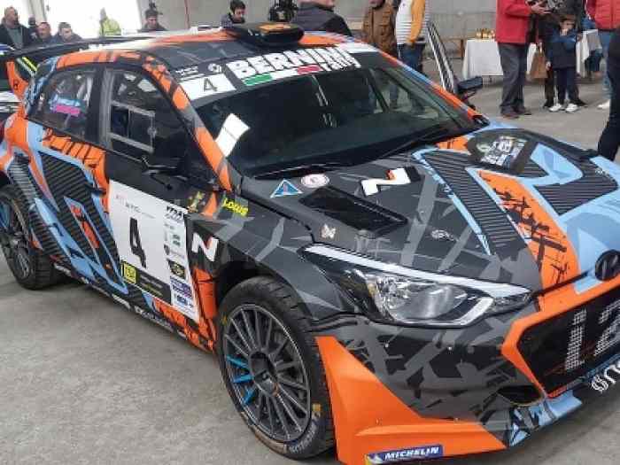 Hyundai i20 r5 evo3 0