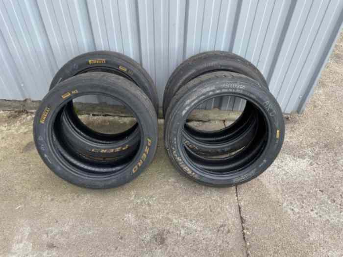 Pneus Hankook T72 et Pirelli RK5 en 17
