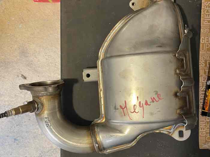 Catalyseur neuf Megane 3 RS 0