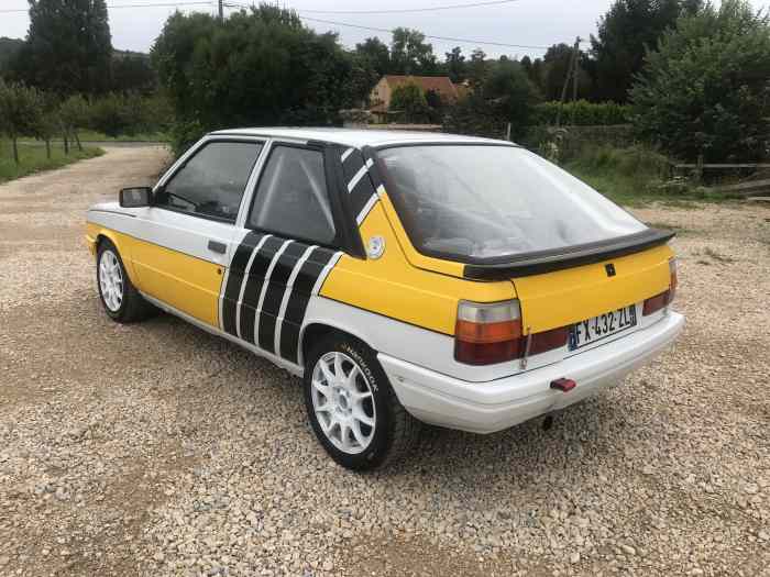 Renault 11 turbo GRA VHC 2