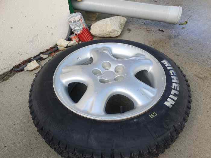 5 Pneus clous MICHELIN C50 (dim:10x166x16)