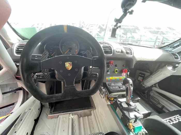 Porsche 981 GT4 Clubsport 1