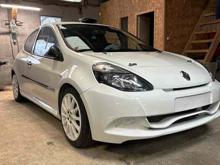 Pieces Moteur F4R CLIO R3 0