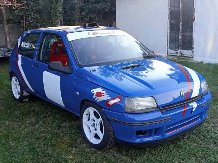 clio williams F 2000 14 0