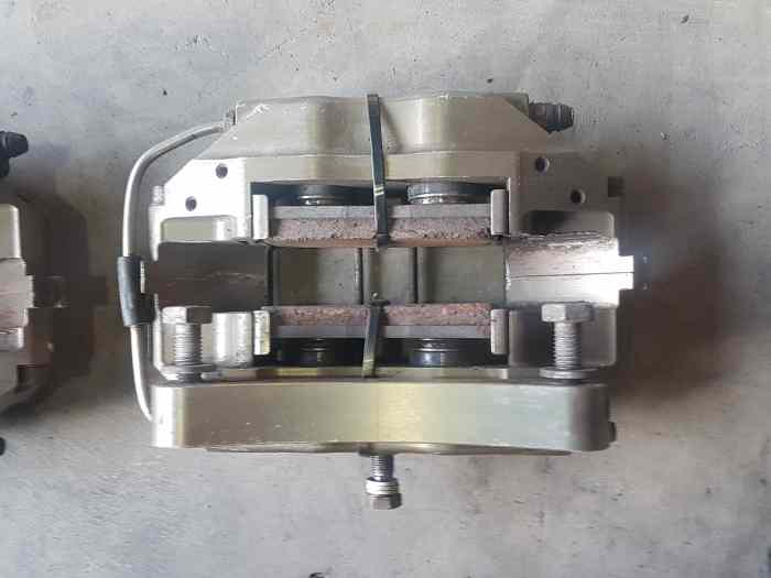 MITSUBISHI EVO 9 BREMBO VO BRAKE KIT