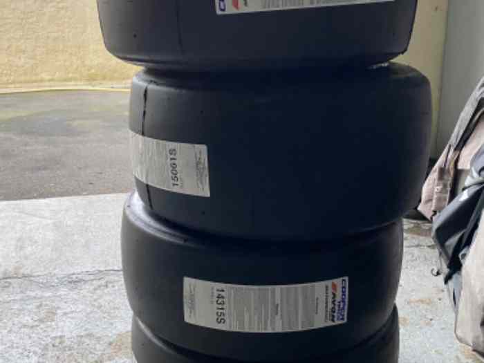 Pneu Avon A15 0