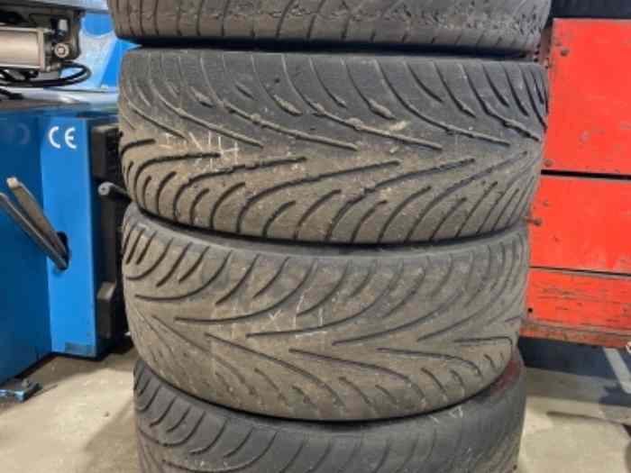 Pneus MAXI Pluie DUNLOP Circuit ou Côte 17 3