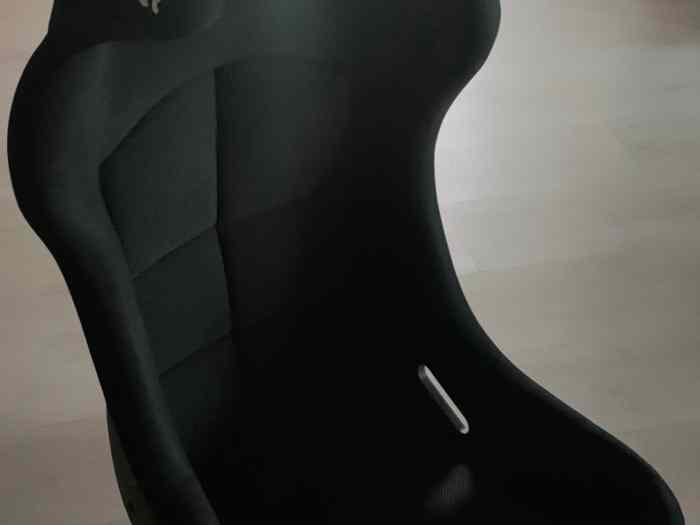 baquet avec oreilles techno racing