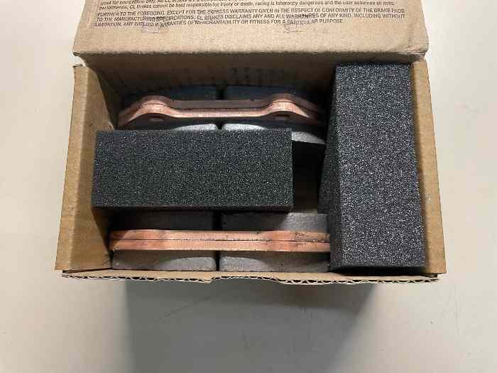 Plaquettes RC6 4098 clio 3 rs / Mégane 2 rs 0