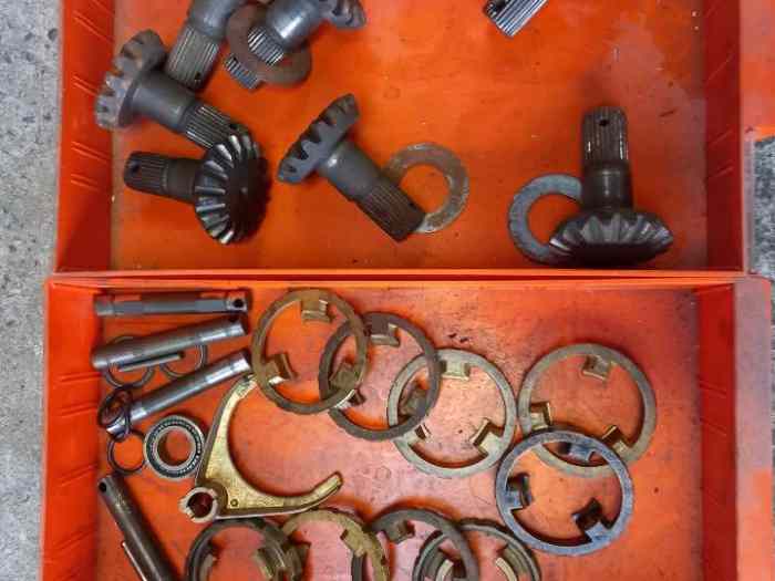 Lot boîte un1 3