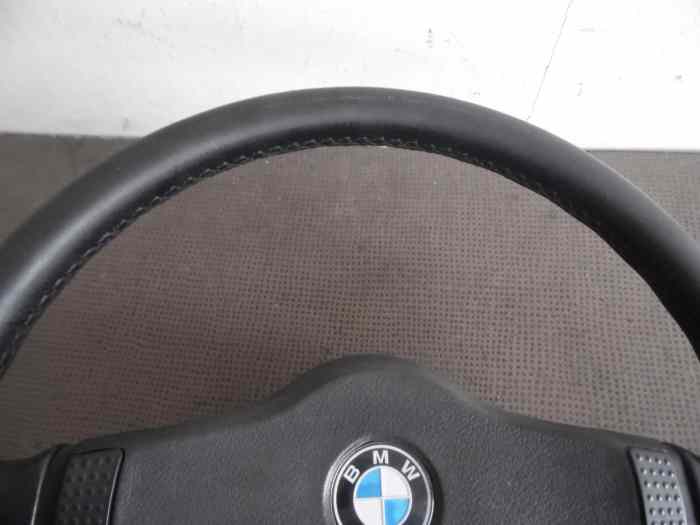 VOLANT SPORT M TECHNIC BMW E30 2