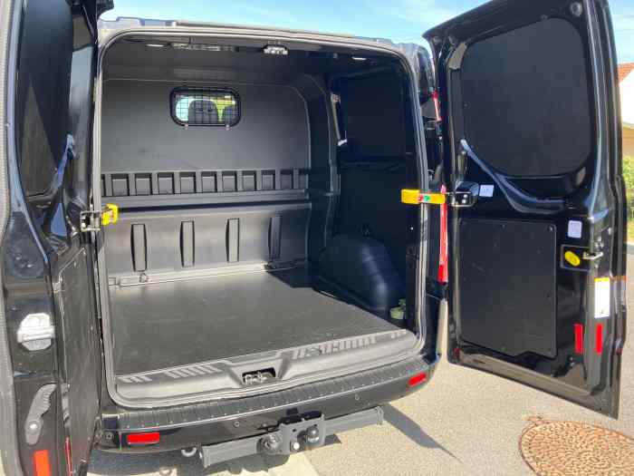 Ford Transit Custom L2H1 Cabine approfondie 2.0 EcoBlue 170 Edition Limited 1
