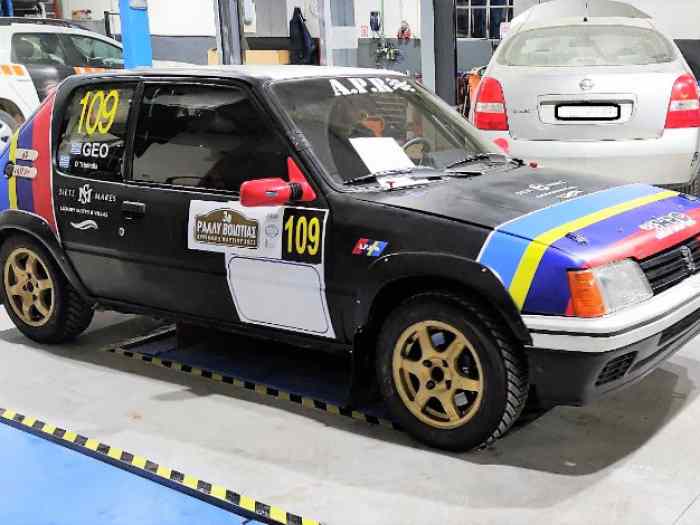 Location Peugeot 205 Rallye pour Historique Rallye Acropole 3