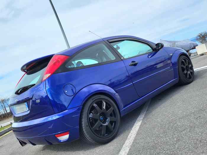 Ford Focus rs mk1 2