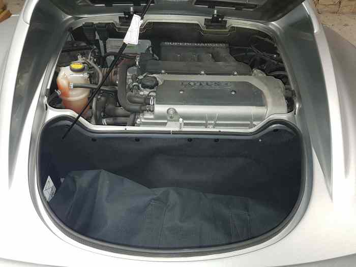 Très RARE Lotus Elise SC 220cv 4