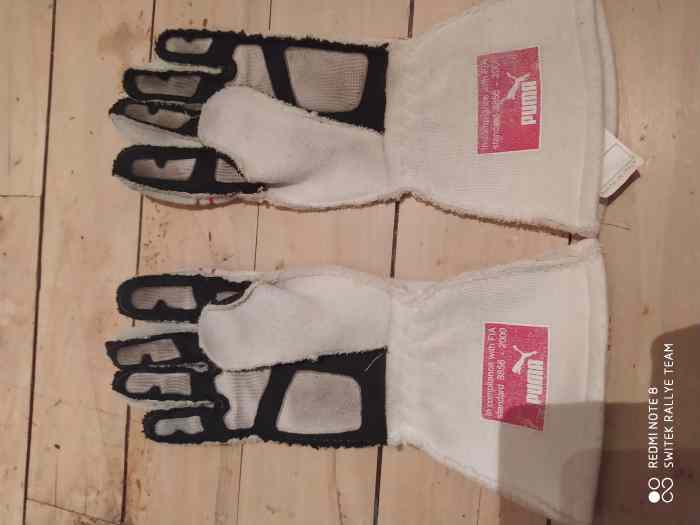 Gants rallye homologué fia 2