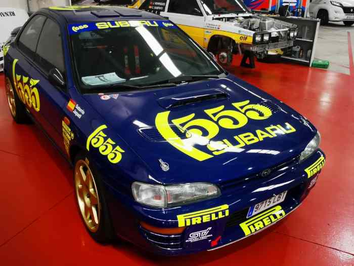 SUBARU IMPREZA 555 GC8 4