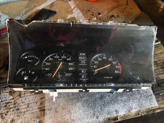 VENDU compteur Jaeger Peugeot 205 GTI ...