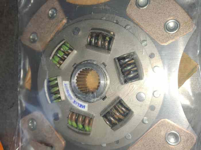 Disque embrayage HONDA CIVIC/CRX.