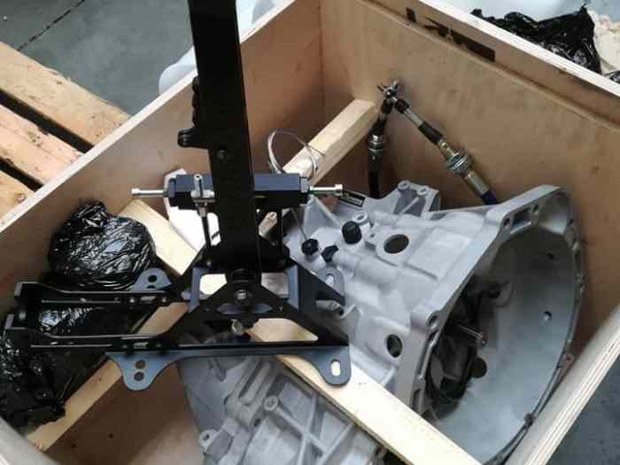 Mitsubishi Lancer Evo X / Sequential Gearbox R4 SAMSONAS 5Speed 0